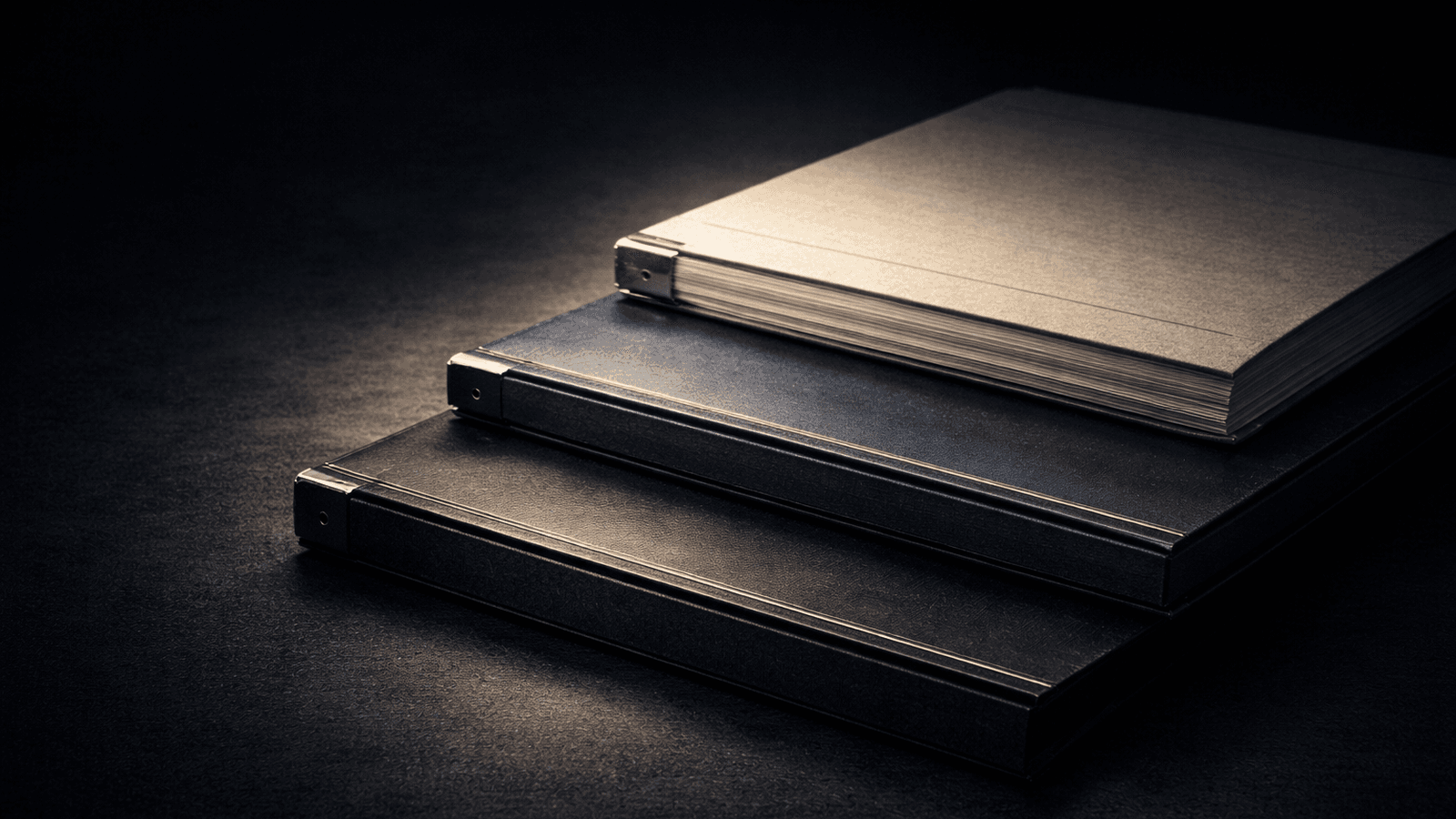 Unitranche vs First Lien vs Mezzanine: What the Structure Actually Changes